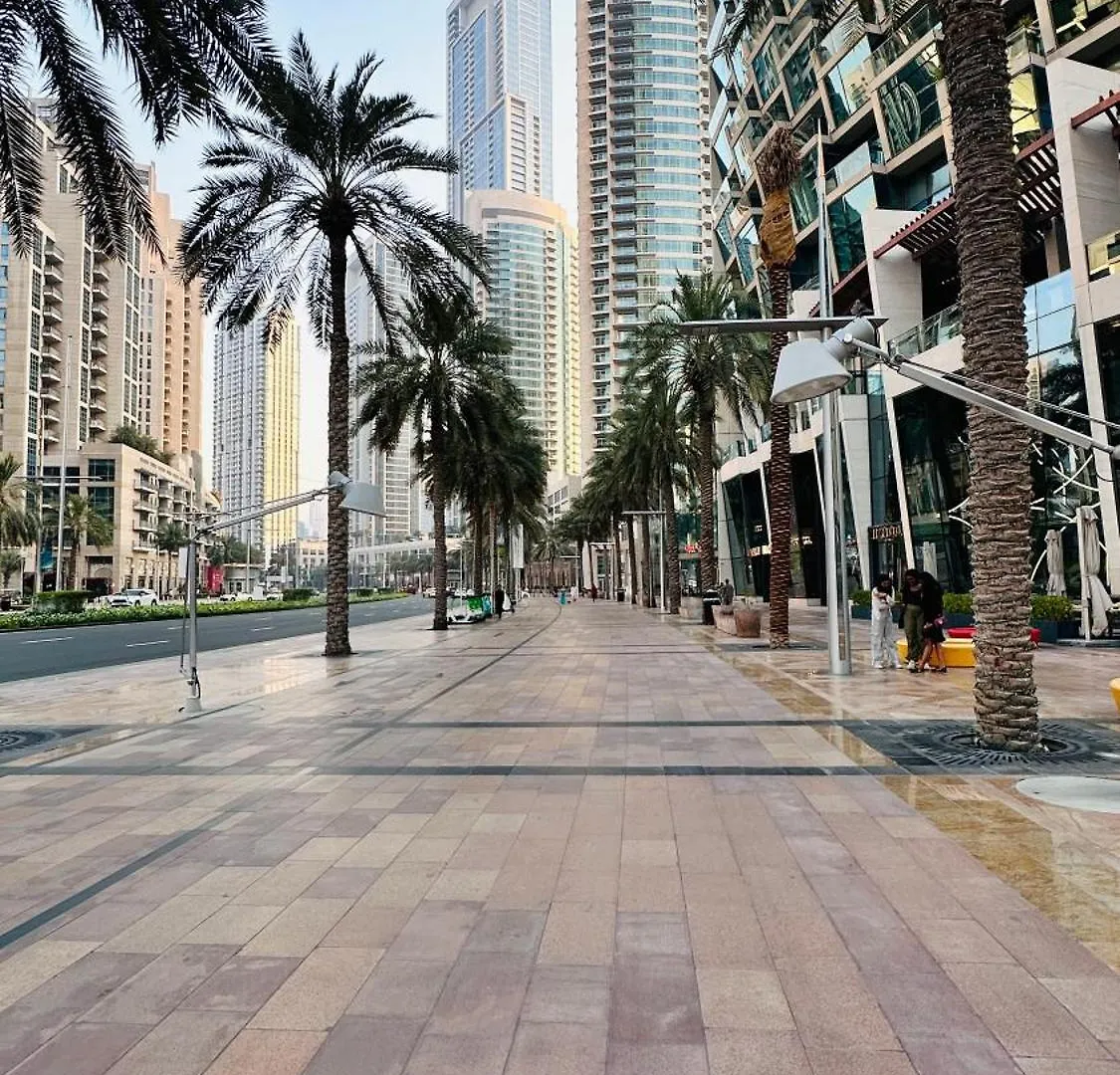 Dubai Mall Direct Connection Apartment - Burj Vista 0*,  Vereinigte Arabische Emirate
